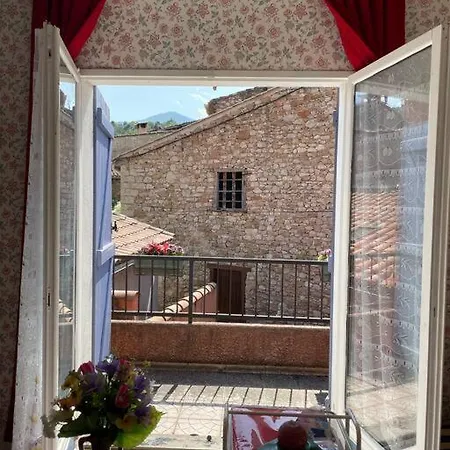 Family Friendly House In Brenac