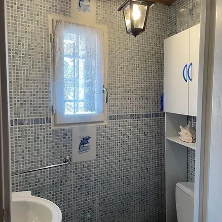 Family Friendly House In Brenac Quillan